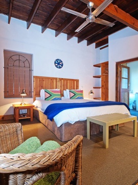 Double Room Bed | Storms River Tsitsikamma Accommodation